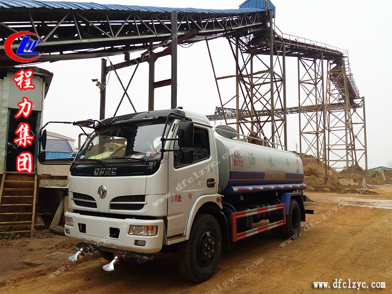 上圖為程力專(zhuān)用汽車(chē)股份有限公司